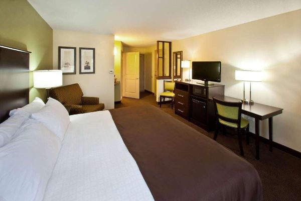 AMERICINN FAIRFIELD (Fairfield)